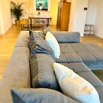 Weinbergblick - Nahe Wuerzburg - 2 Schlafzimmer - Familienfreundlich - Terrasse Feriehus