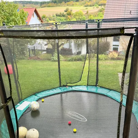 Weinbergblick - Nahe Wuerzburg - 2 Schlafzimmer - Familienfreundlich - Terrasse